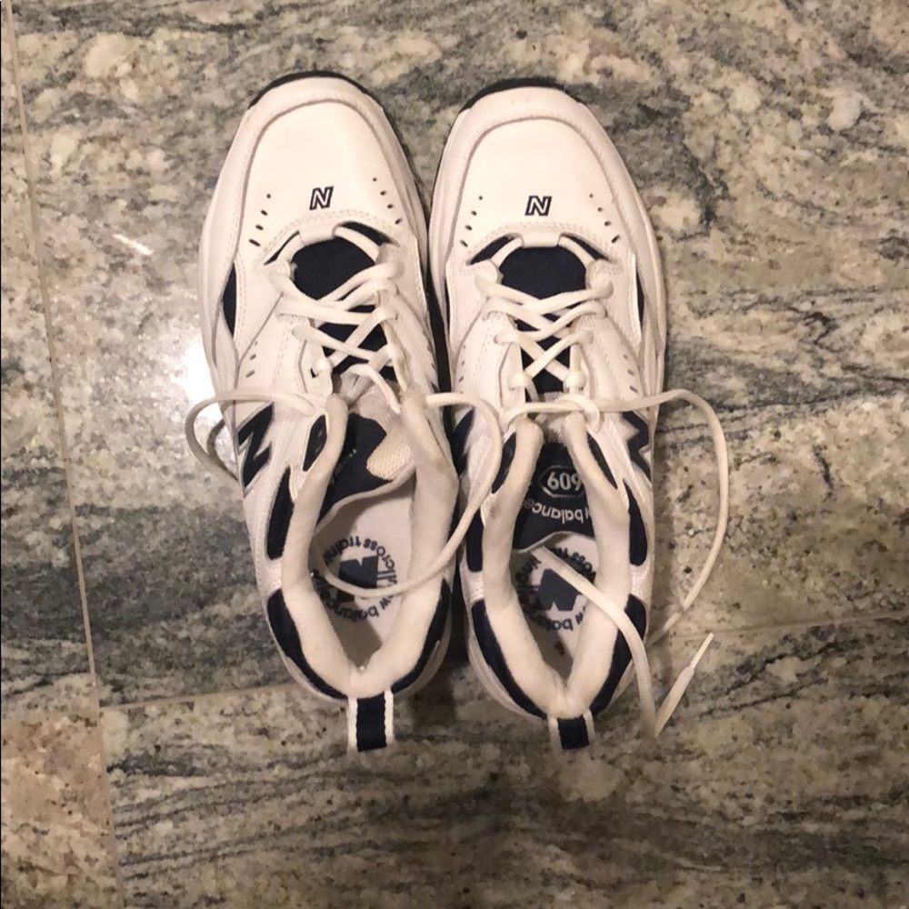 Nike New Balance 609 Sneakers